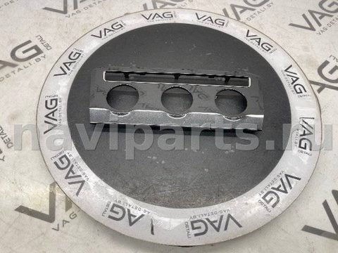 Рамка блока управления печки/климат-контроля Volkswagen Tiguan, 2019 г., арт. 159749996