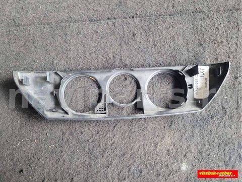 Рамка блока управления печки/климат-контроля Volkswagen Polo, 2002 г., арт. 39219286, фото 2