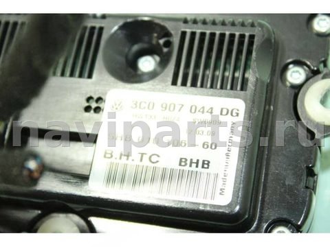 Рамка блока управления печки/климат-контроля Volkswagen Passat B6, 2009 г., арт. 512021, фото 4