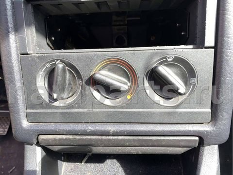 Новое Audi 80 B4, 1994 г., арт. 64800215