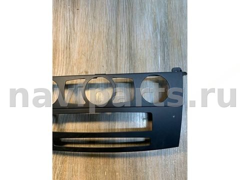Рамка блока управления печки/климат-контроля BMW 5 E60/E61, 2008 г., арт. 81-1-11, фото 3