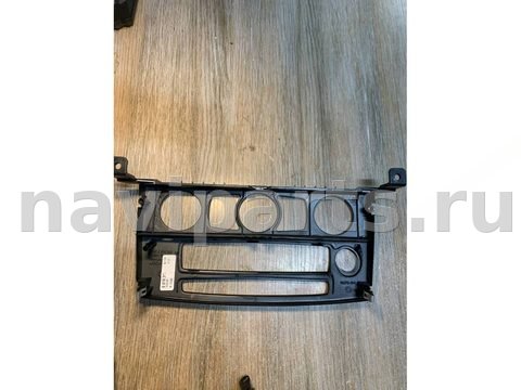 Рамка блока управления печки/климат-контроля BMW 5 E60/E61, 2008 г., арт. 81-1-11, фото 4