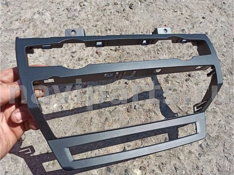 Рамка блока управления печки/климат-контроля BMW X5 E70, 2009 г., арт. 81-1-3, фото 2
