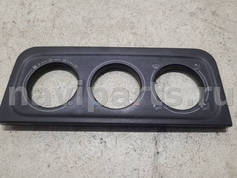 Новое Volkswagen Golf, 1993 г., OEM 1H6819075, арт. 94180429