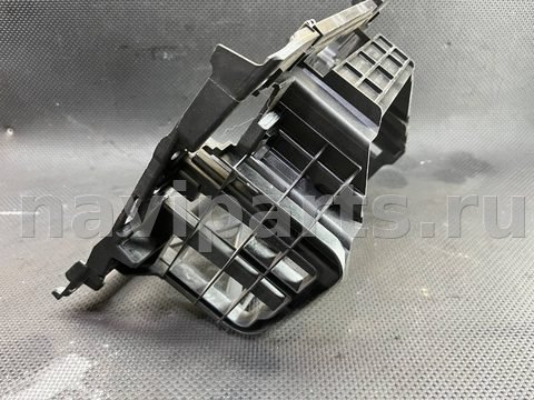 Рамка блока управления печки/климат-контроля BMW 5 E60/E61, 2007 г., арт. B35-01_2, фото 4