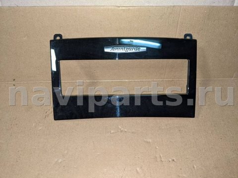 Рамка блока управления печки/климат-контроля Mercedes E W212, 2010 г., арт. NSV14-106-1