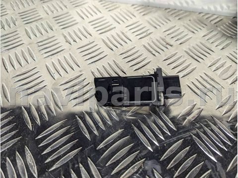 Расходомер воздуха (ДМРВ) BMW X5 E70, 2013 г., OEM 7804150, арт. 001-68697122