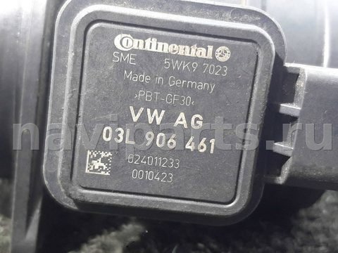 Расходомер воздуха (ДМРВ) Volkswagen Touran, 2011 г., OEM 03L906461, арт. 00281229, фото 4