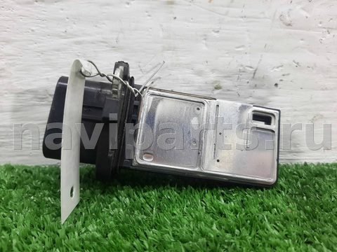 Расходомер воздуха (ДМРВ) Hummer H3, 2008 г., OEM 15865791, арт. 00292758