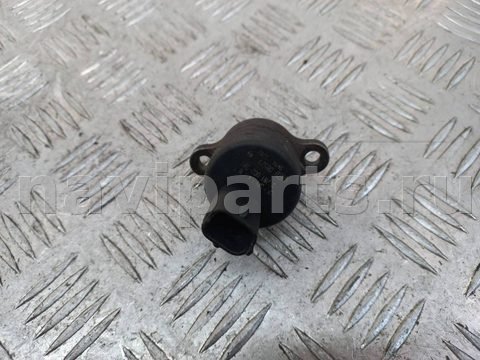Регулятор давления топлива Renault Scenic, 2002 г., OEM 0281002381, арт. 1105146