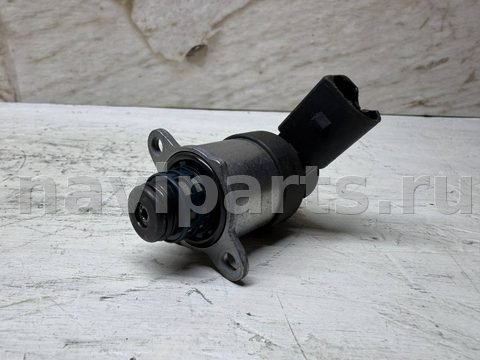 Регулятор давления топлива BMW 5 F10/F11/GT F07, 2014 г., OEM 13517823454, арт. 113095903