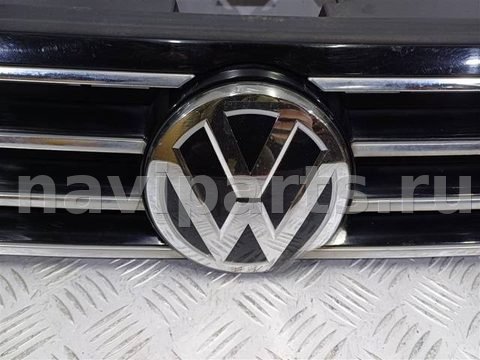 Новое Volkswagen Passat B8, 2014 г., OEM 3G0863653, арт. 28201, фото 5