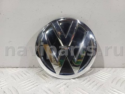 Новое Volkswagen Passat B8, 2014 г., OEM 3G0853601B, арт. 33591