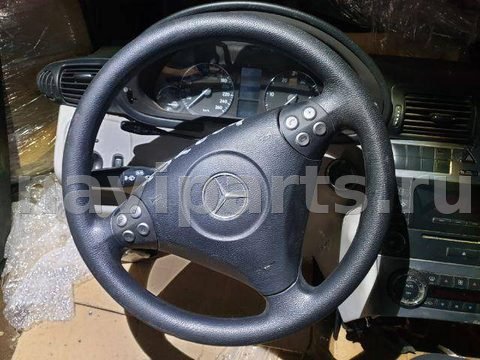 Новое Mercedes C W203, 2005 г., арт. 32656570