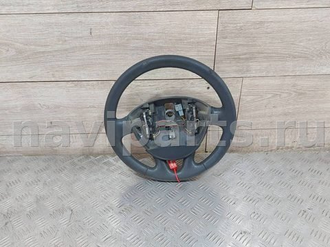 Руль Renault Laguna, 2003 г., OEM 8200198976, арт. 88301171