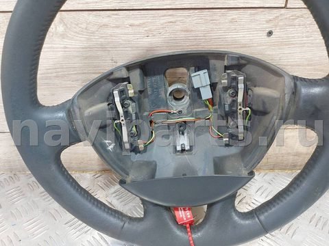 Руль Renault Laguna, 2003 г., OEM 8200198976, арт. 88301171, фото 2