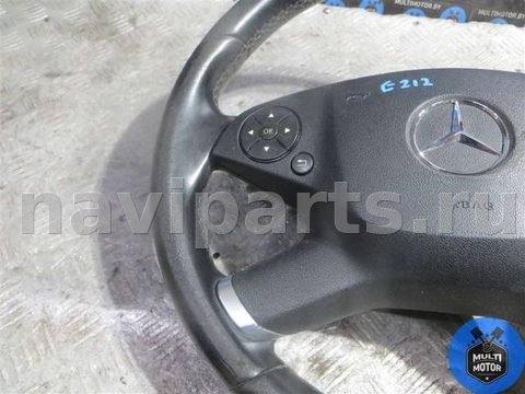 Руль Mercedes E W212, 2012 г., арт. B00090427, фото 3