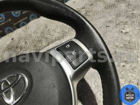 Руль Toyota Yaris, 2013 г., арт. B00118106, фото 3