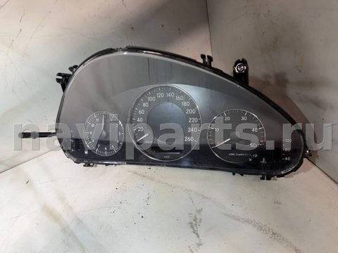 Новое Mercedes E W211, 2004 г., арт. 110366703, фото 2