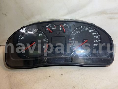 Новое Volkswagen Passat B5, 1998 г., арт. 115982806
