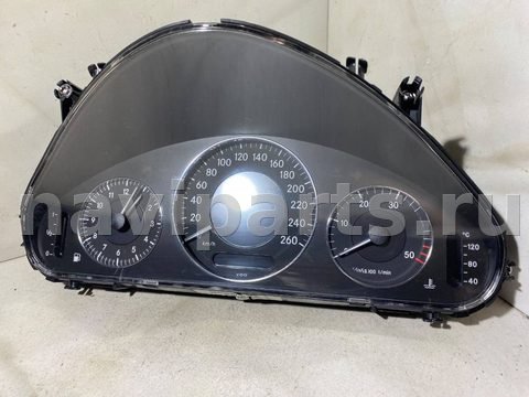 Новое Mercedes E W211, 2005 г., арт. 116040480
