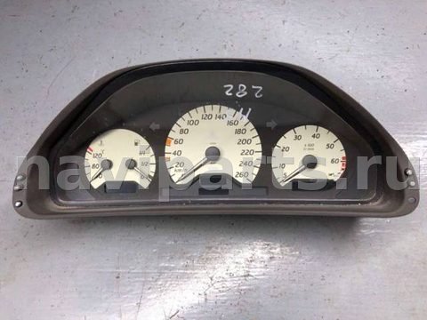 Новое Mercedes CLK W208, 1999 г., OEM 2085402611, арт. B82007464