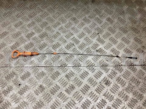 Щуп двигателя Audi A4 B6, 2000 г., OEM 06B115611D, арт. A811381