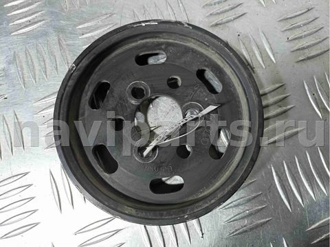 Новое Skoda Octavia, 2000 г., OEM 038145255b, арт. 023001