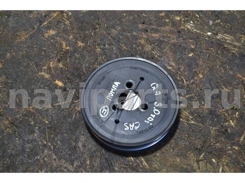 Шкив помпы Audi Q7, 2009 г., OEM 059121031L, арт. 018172