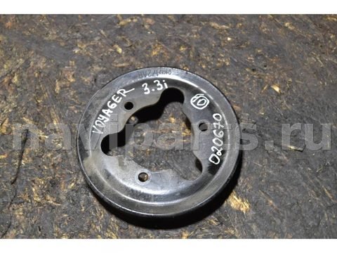 Шкив помпы Chrysler Voyager, 2002 г., OEM 04612172AB, арт. 020670