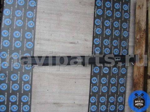 Шторка багажника Volkswagen Passat, 2008 г., арт. 00050882