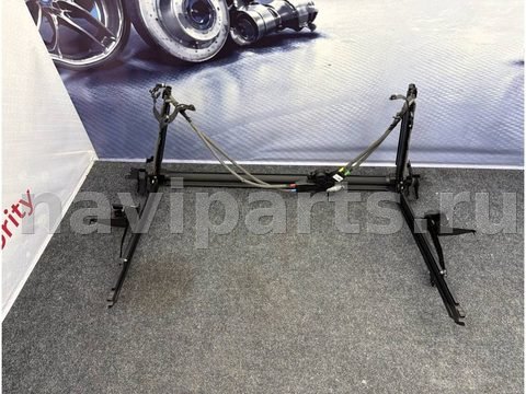Шторка багажника BMW X5 G05, 2023 г., OEM 7483960, арт. 2508