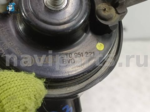 Сигнал (клаксон) Audi Q5, 2008 г., OEM 8T0951221, арт. 38100, фото 6