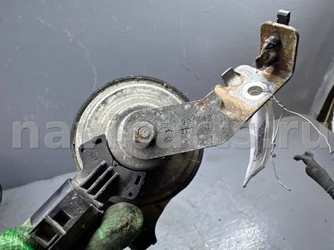 Сигнал (клаксон) Volkswagen Tiguan, 2012 г., OEM 5N0951182, арт. B111743117, фото 2