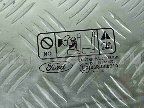 Стекло двери передней левой Ford Focus, 2006 г., арт. 001253, фото 2