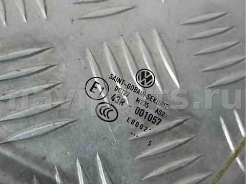 Стекло двери передней левой Volkswagen Golf, 1998 г., арт. 005232, фото 2