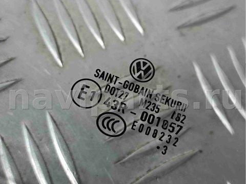 Стекло двери передней левой Volkswagen Golf, 1998 г., арт. 012775, фото 2
