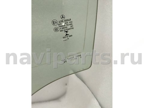 Стекло двери передней левой Mercedes C W205, 2014 г., арт. 26842, фото 2