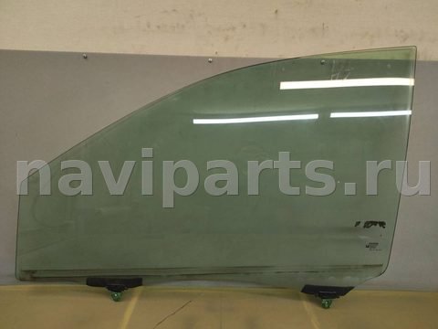 Стекло двери передней левой Toyota Sienna, 2009 г., арт. 315959
