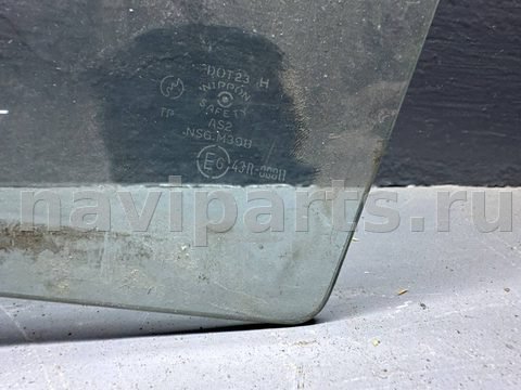 Стекло двери передней левой Mazda 323 BG, 1992 г., арт. B109501274