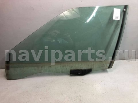 Стекло двери передней левой Audi 80 B4, 1994 г., арт. B39445563