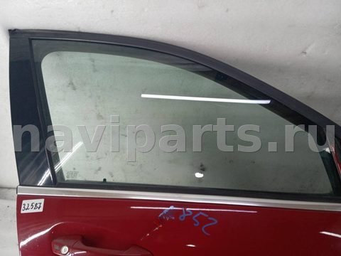 Стекло двери передней правой Mercedes C W204, 2013 г., арт. 32587.1