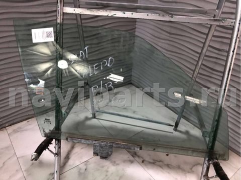 Стекло двери передней правой Seat Toledo, 1996 г., OEM 1L0845202, арт. B80499991