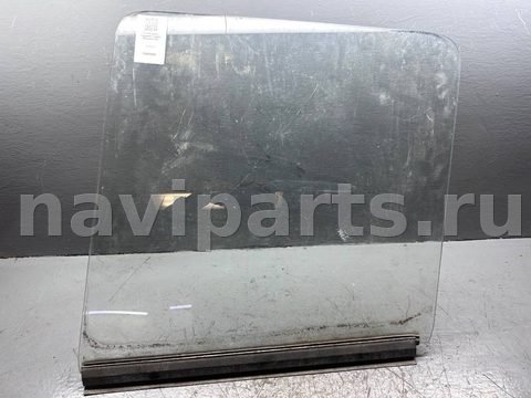 Стекло двери передней правой Mercedes 709, 1993 г., арт. B93572591