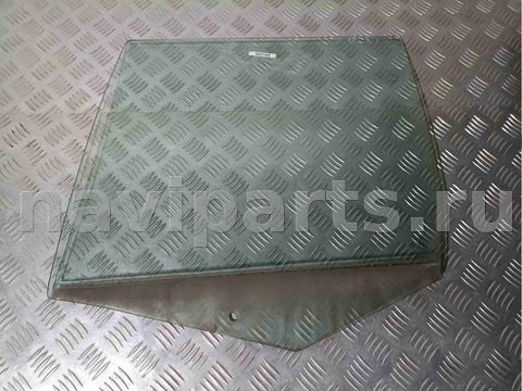 Стекло двери задней левой Volkswagen Golf, 1998 г., арт. 005160
