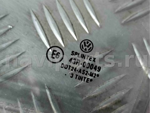 Стекло двери задней левой Volkswagen Golf, 1998 г., арт. 012644, фото 2
