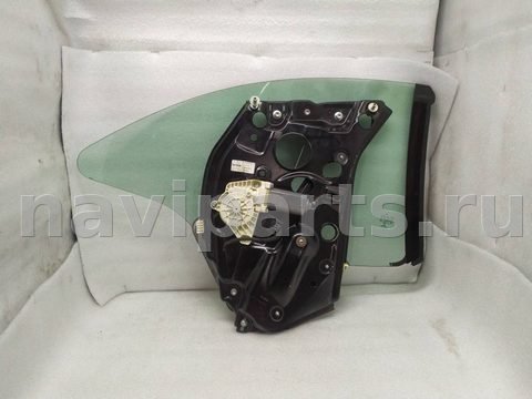 Стекло двери задней левой Mercedes C W205, 2016 г., OEM A2056700103, арт. 18899, фото 4