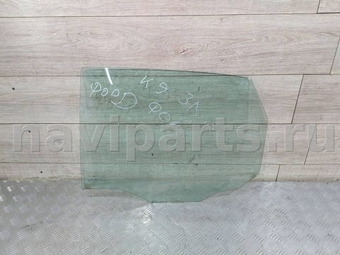 Стекло двери задней левой Ford Focus, 1998 г., OEM 1092949, арт. 88200290
