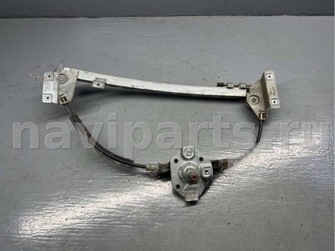 Стекло двери задней правой Audi 100 C3, 1988 г., OEM 443839400A, арт. B85352806