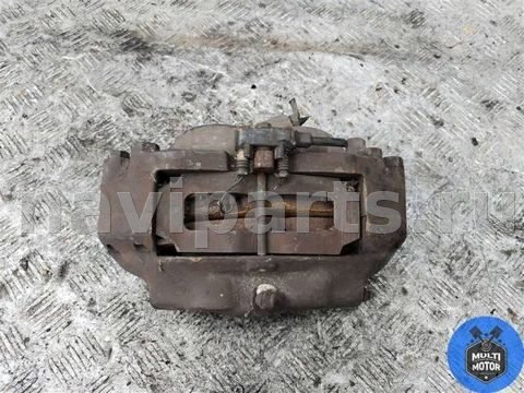 Суппорт передний левый Mercedes 310, 1990 г., арт. 00095695